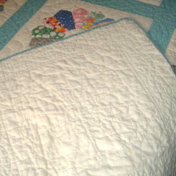 VTG Handmade Dresden Plate Quilt 68” X 88” Full/Queen Grandma SEE 10 PICS, NICE! - Picture 9 of 10